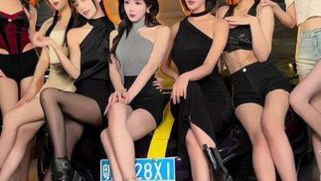 #大长腿 #完美身材 #满屏大长腿 #模特美女 #女团已就位