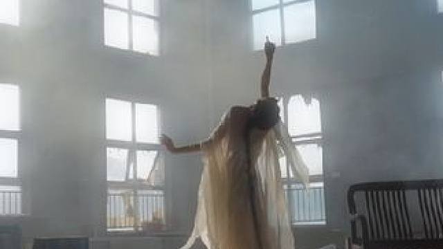 别被原生家庭困住....
#古风舞蹈