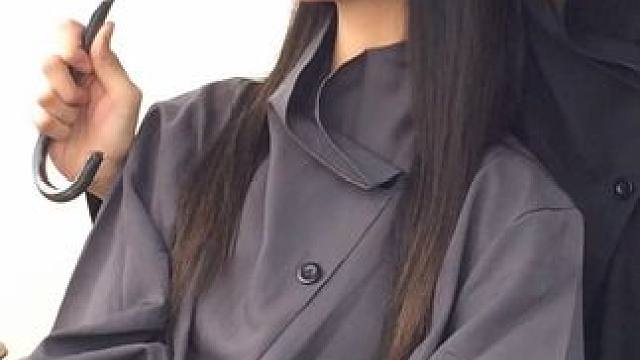 你说相逢自有时 可我只觉枯木难逢春 