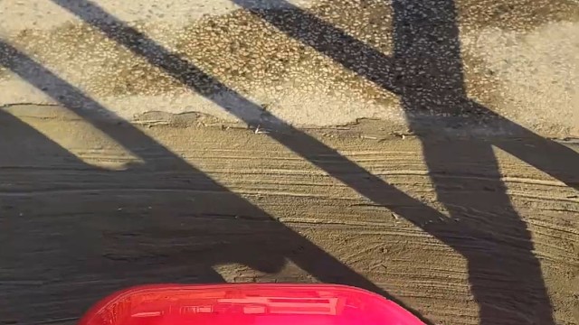 楼梯滚瓶子爆破解压时刻