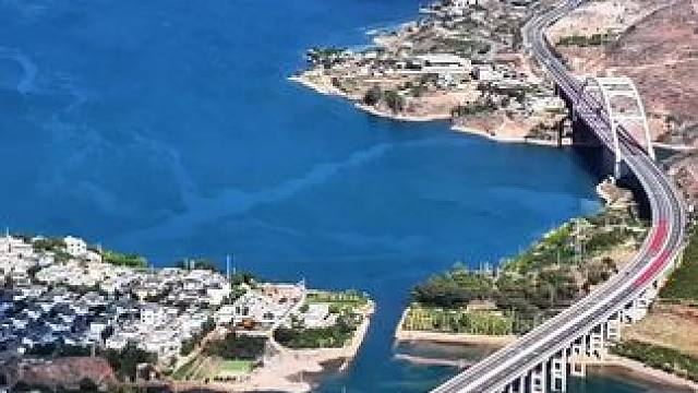 永大高速上的涛源金沙江大桥#金沙江 #超级工程 #中国桥梁 #中国基建狂魔 #一道美丽的风景线