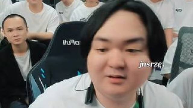 #陈伯全能王 “张云彬 年度车王去实现你今年的全满贯吧”#内容启发搜索