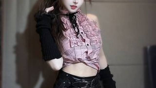 小皮裙换成小皮裤怎么样