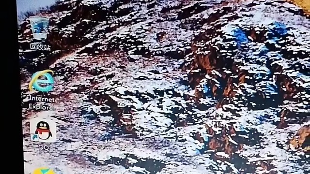 我这边分的是 200G 的内存自己做的系统装英雄联盟都没什么问题空间大安装王者都没什么问题