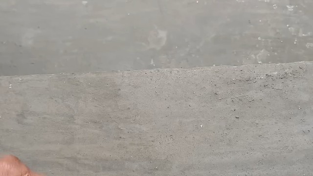 楼梯滚瓶子爆破解压时刻