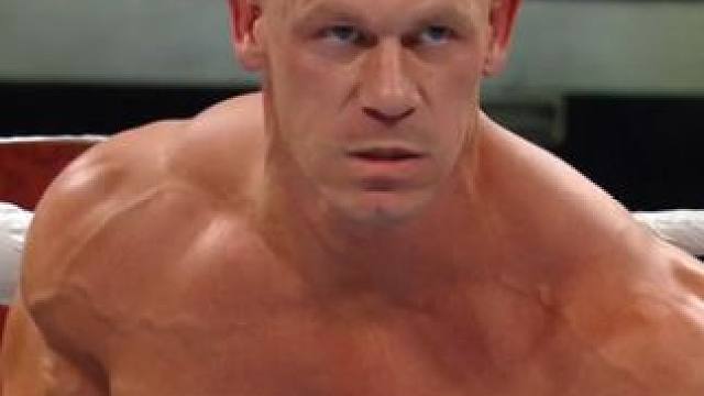 塞纳苦战斯泰尔斯，wwe冠军赛 