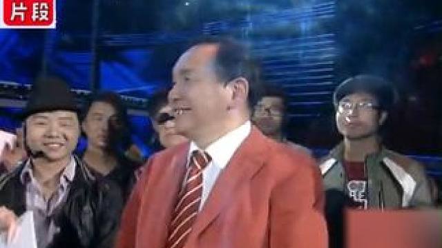 男子怀揣春晚梦  精彩演绎原创小品  笑点密集现场掌声不断#和美安徽数智赋能 #闪闪发光的安徽 #超