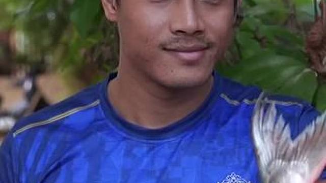 炸鱼 #原始美味 #东南亚美食 #海岛生活 #守村人