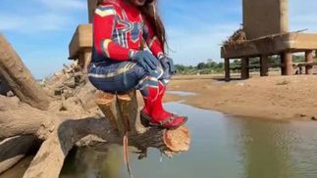 哈哈小土狗来了 #看一遍笑一遍#田园生活乐趣多