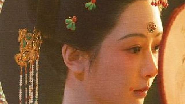 这样的妆造团队 给我打包进一百个落地古偶剧组#国色芳华#杨紫#李现#妆造#国色芳华妆造好有讲究