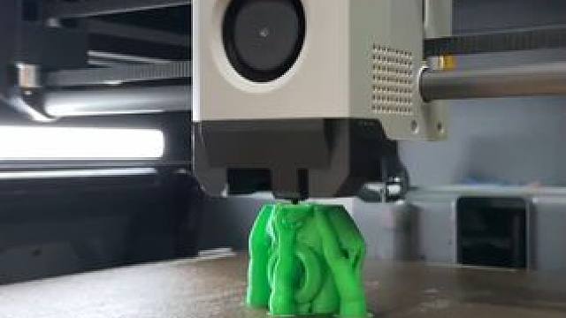 史莱克=屎来克，啊哈哈哈 #玩个很新的东西 #3d打印