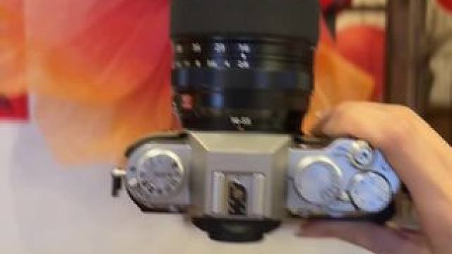 愿每一个一月份买相机的宝宝都能刷到我! 作为一名正儿八经的摄影师，大大小小也用过不少相机，接下来一一