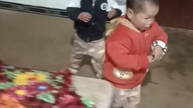 带孩子的累只有自己懂。#内容启发搜索