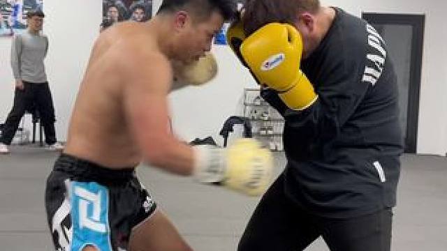 #日常训练 #拳击 #自由搏击训练