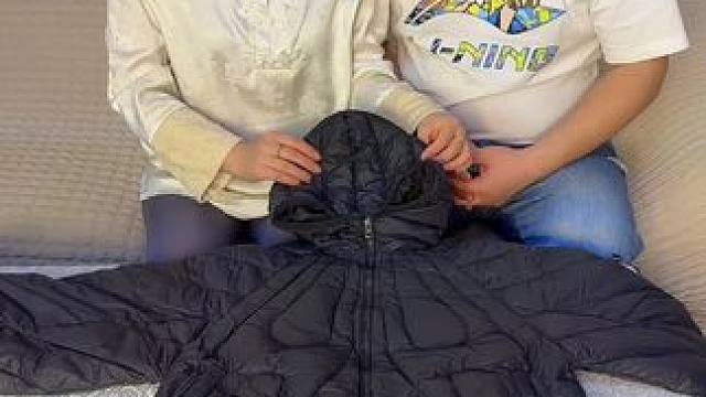 羽绒服的正确叠法，老婆太棒了！ #笑花小王令 #内容启发搜索