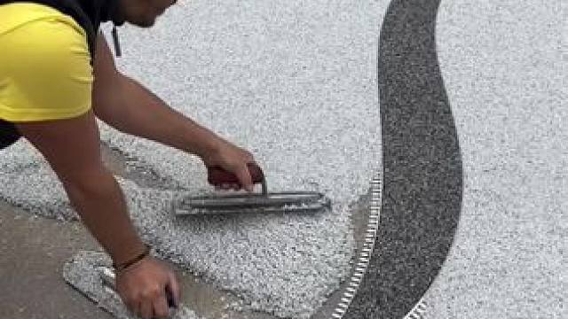 庭院防滑易排水的施工方式。 #施工工艺 #工艺制作 #地面装饰 #视觉效果 #工艺