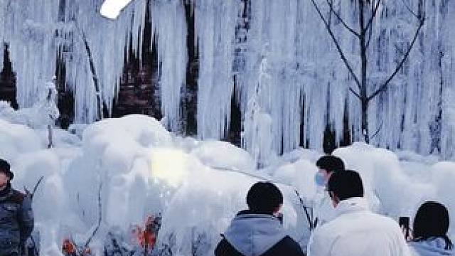 见一面吧 在冬天 在九峰山 #旅行推荐官 #冰挂 #冰瀑布 #养在九峰山 #第六届九峰山冰挂节