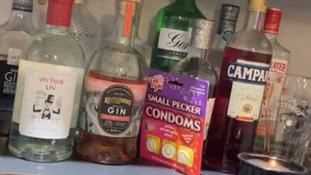 朋友：哇趣，买台灯的钱都省了~ #玩个很新的东西  #小夜灯