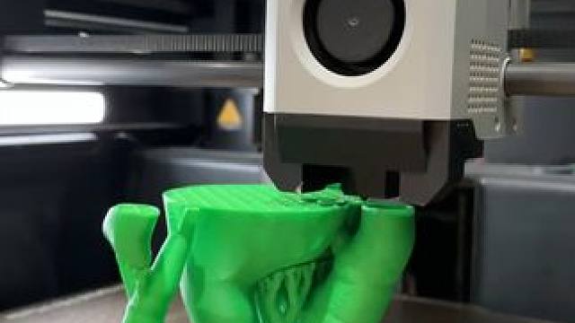 史莱克：你礼貌吗？？ #玩个很新的东西 #3d打印