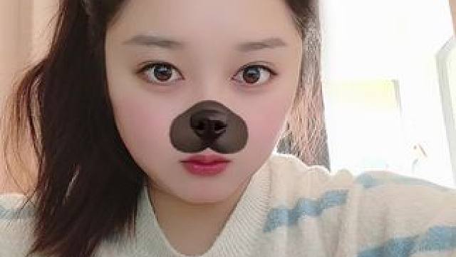 "今朝有酒今朝醉，扮个小猫乐逍遥。" #日常 #快乐时光#有肉肉的女生好福气 #每天都要加油鸭 #偶