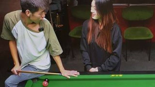 台球即人生，不管进不进都要出杆 #斯诺克 #台球技巧 #台球 #台球杆法 #圆月杆法