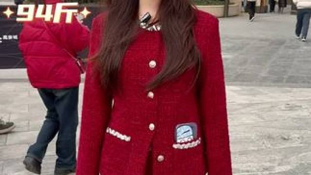 超甜小姐姐，是你喜欢的类型吗#街头采访 #脱单 #真实街访 #情感