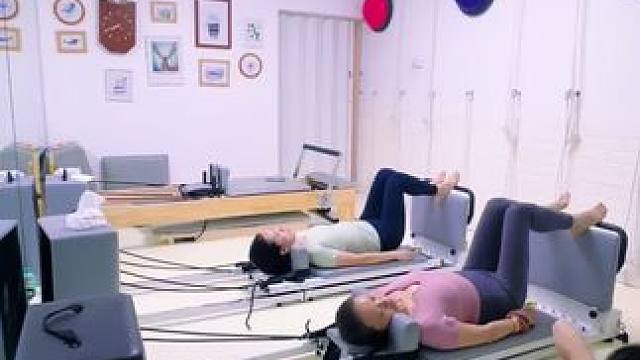 60分钟普拉提核心床让你5分钟看完，喜欢记得点赞收藏哦，喜欢口令讲解版的亲们，下方评论区留言告诉我哦