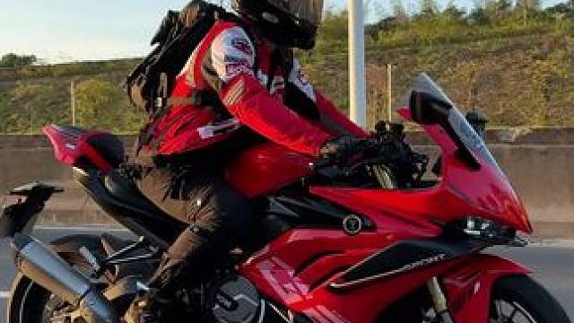 摩托佬是怎么过生日的#机车 #无极rr660s