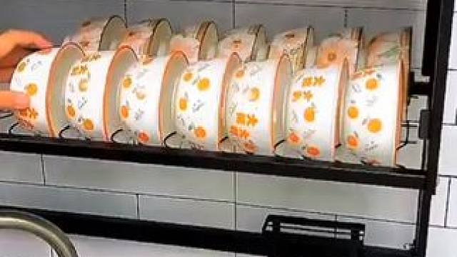 给大家推荐厨房好物水槽置物架，赶紧配备一个试试吧#好物推荐 #好产品一起分享 #生活好帮手 #厨房必