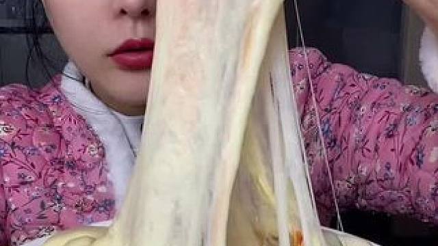 直播啦！#爱就是一起吃好多好多顿饭 #冬天一口一个嘎嘎香 #哎呀妈呀太香了 #美食分享