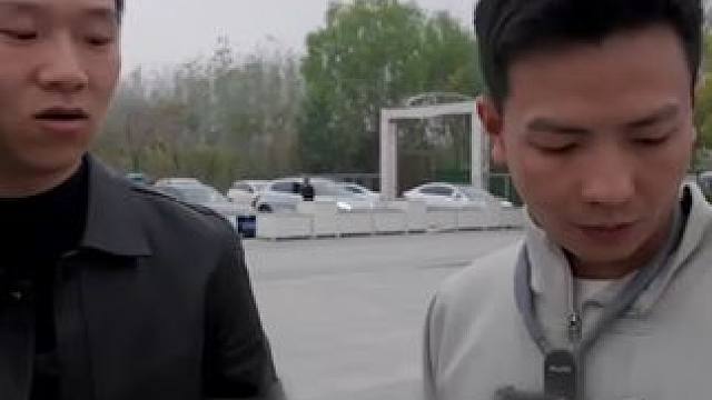 #认怂到认错只需要一秒  原来中国人不骗中国人是真能骗到人啊...！