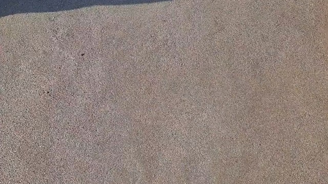 楼梯滚瓶子爆破解压时刻