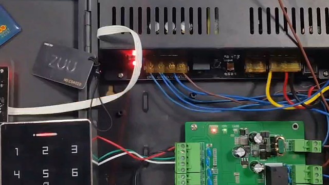 中优门禁控制板门常开功能介绍