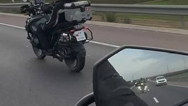 这水鸟还可以自动驾驶#宝马水鸟