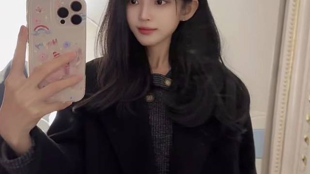 打游戏贼六的姐姐