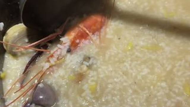 东南亚特色海鲜粥 #海鲜美食 #海鲜粥#东南亚美食