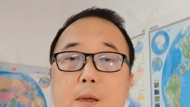 三四线城市经营电商产业园，电商快递产业园可以从农产品电商入手，搭建电商服务综合产业链资源整合园区，把