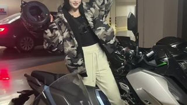 晚上出门只为一件事#钛极机车 #未界150 #日常溜车