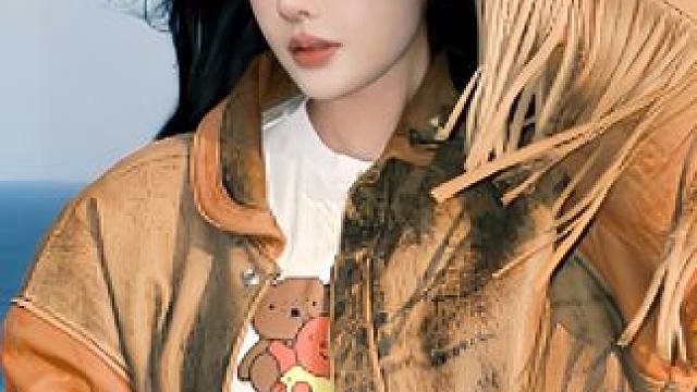 韦雪做梦都没想到，只是试用了一下#迪丽热巴 推荐的香水，效果竟震惊了所有人#韦雪 #韦雪直播 #香水