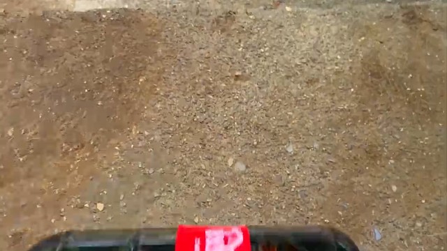 楼梯滚瓶子爆破解压时刻