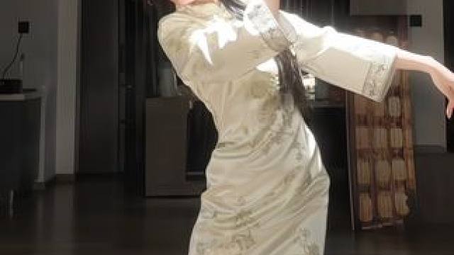 “戏文说～” #舞蹈 #春节必备才艺大赏 #我有节目献给春节