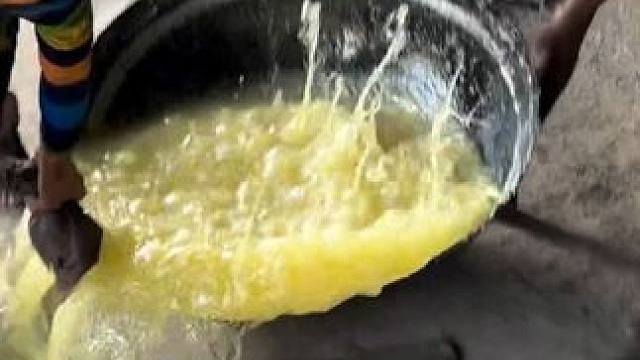 危险的工作#危险 #危险瞬间 #危险无处不在 #危险动作请勿模仿