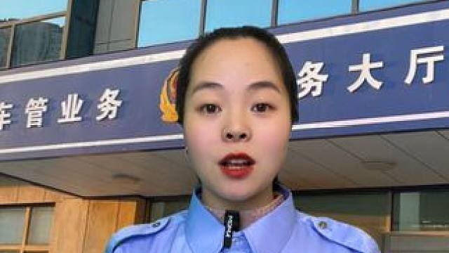 很多朋友买了车，连这个都还不知道，它不需要流量，不需要卡，插USB供电即可使用，车速，语音播报，真的