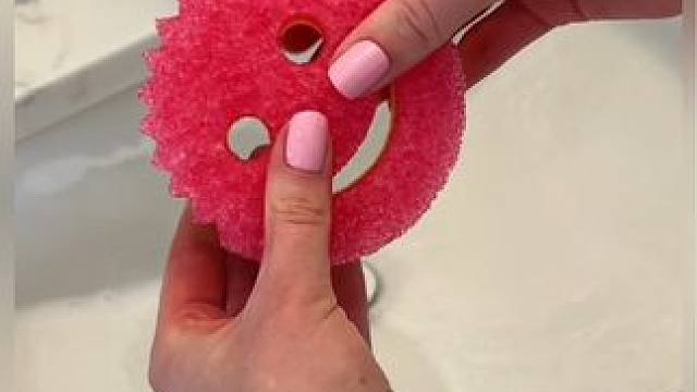 沉浸式清洁打扫｜精致女人沉浸式清洁化妆刷vlog～✨☺️ 
#解压视频 #沉浸式清洁化妆刷 #沉浸式