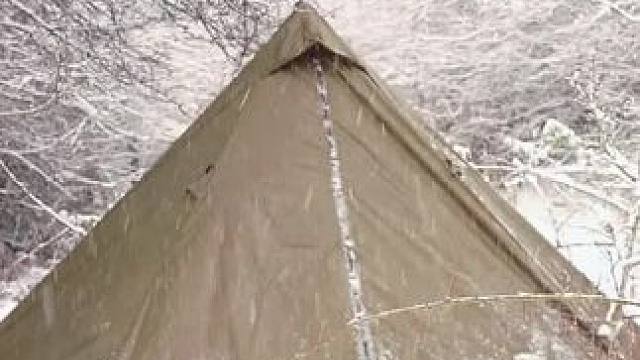 野外雪中帐篷露营生存 #露营 #雪天露营 #解压 #内容启发搜索