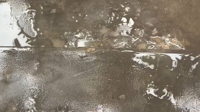 楼梯滚瓶子爆破解压时刻