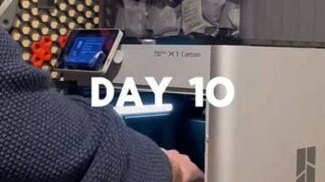 你以为是垃圾桶，其实是笔筒~ #玩个很新的东西 #3d打印