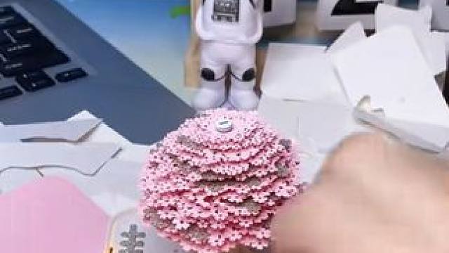 老外哪里见过这种3D樱花树日历！ #工厂实拍  #纸雕日历  #文创  #新年礼物