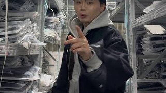 好看断码的神裤，过年清了 买到赚到赶紧来 #清仓捡漏 #微喇裤 #牛仔裤 #新年战裤#小个子穿搭