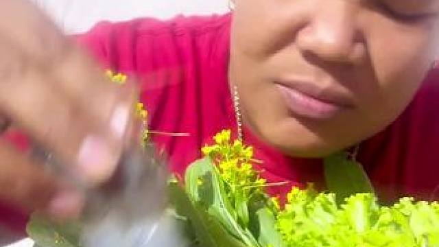 吃虾 #泰国美食#东南亚美食#虾生